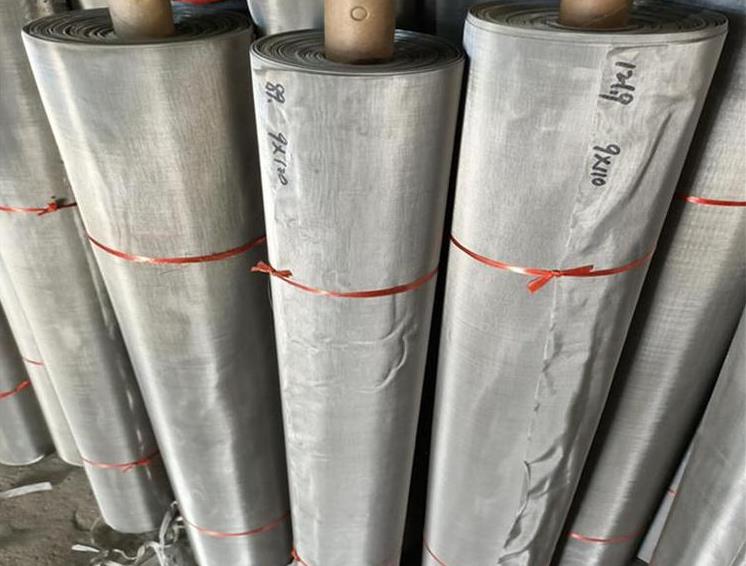 振動篩上使用哪種篩網(wǎng)好？